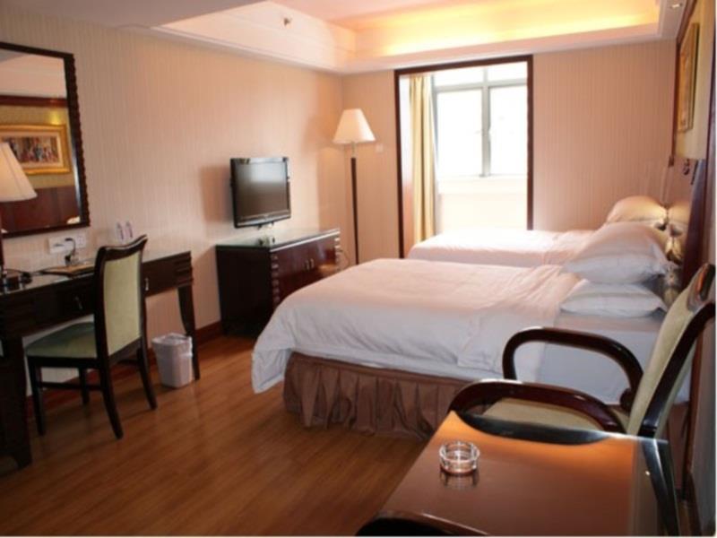 Vienna Grand Theater Branch Hotel Shenzhen Exterior photo